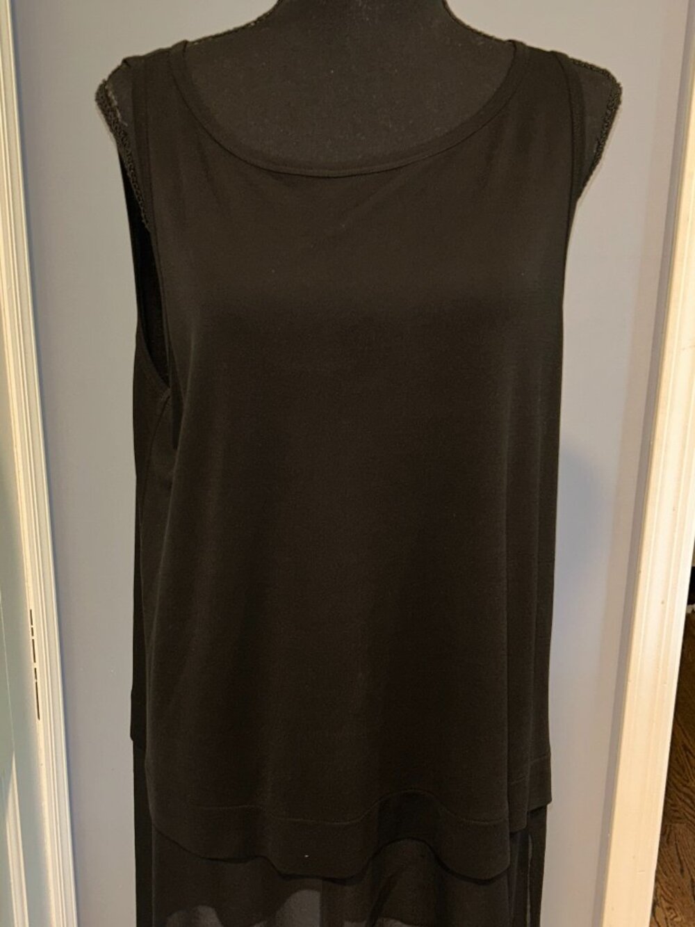 Eileen Fisher Black 100 % Silk Tunic, Sleeveless, Sheer Hem, Ladies Medium